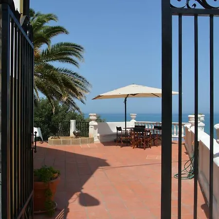 Garganomareborghi 4 * San Menaio