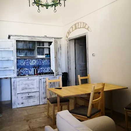 Villa Garganomareborghi 4 *